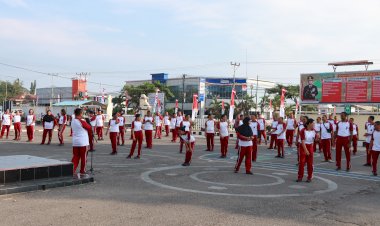 Semangat-Kebersamaan-Warnai-Kegiatan-Olahraga-Bersama-di-Polres-Sikka