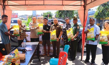“Polres-Sikka,-Perum-Bulog-dan-Forkopimda-Luncurkan-Gerakan-Pangan-Murah,-Harga-Sembako-Lebih-Terjangkau”