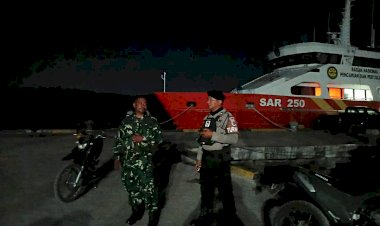 Sinergi-TNI-Polri,-Polres-Sikka-Polda-NTT-Gelar-Patroli-Perintis-Presisi-di-Kota-Maumere