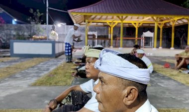 Perayaan-Hari-Raya-Pagerwesi-Umat-Hindu-di-Kabupaten-Sikka-Berlangsung-Khidmat-dan-Aman