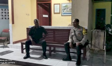 Patroli-Malam-Polsek-Nita-Polres-Sikka-Wujudkan-Rasa-Aman-di-Tengah-Masyarakat