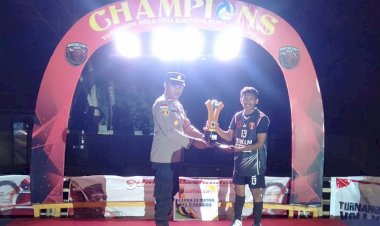 Final-Turnamen-Volly-Banteng-Cup-I-2025-di-Nelle-Kabupaten-Sika-Berjalan-Sukses-dan-Kondusif