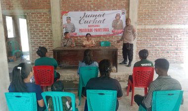 “Warga-Gong-Bekor-Apresiasi-Polsek-Alok-Polres-Sikka-Polda-NTT,-Jum’at-Curhat-Jadi-Jembatan-Aspirasi”