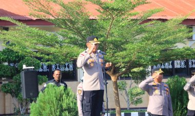 Kapolres-Sikka-Tekankan-Peningkatan-Patroli-dan-Antisipasi-Agenda-Nasional--dan-Lokal-dalam-Apel-Pagi