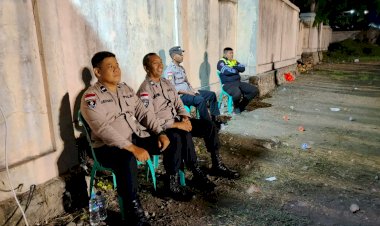Polres-Sikka-Polda-NTT-Jaga-Kondusivitas-Turnamen-Voli-Bupati-Cup-I,-Dua-Laga-Panas-Berakhir-Aman