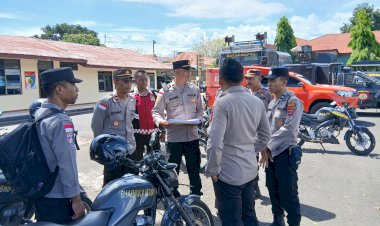 “Cek-Fisik-Total!-Kapolres-Sikka-Pimpin-Pemeriksaan-Seluruh-Kendaraan-Inventaris”