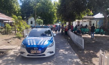 Pengawalan-Kunjungan-Kerja-Ibu-Wakil-Gubernur-NTT-Oleh-Sat-Lantas-Polres-Sikka-Polda-NTT