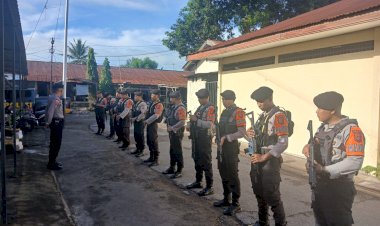 Piket-Ruang-Tahanan-dan-Apel-Obvit-Polres-Sikka-Polda-NTT-Berjalan-Aman,-Disiplin-Personel-Jadi-Penekanan