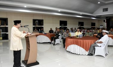 Kapolda-NTT-Pimpin-Doa-Lintas-Agama-Sambut-Malam-Tahun-Baru-2026,-Wujud-Empati-bagi-Korban-Bencana-di-Sumut-dan-Aceh