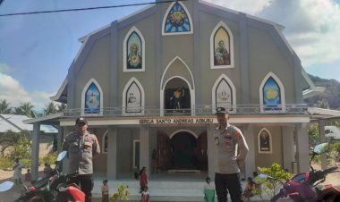 Mengawal-Iman,-Merawat-Keamanan:-Polres-Sikka-Polda-NTT-Hadirkan-Minggu-Kasih-yang-Damai-dan-Kondusif