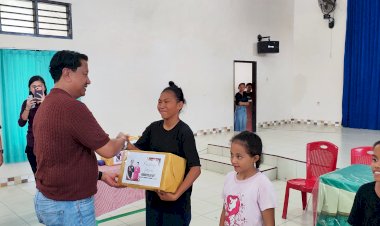 Sentuhan-Kasih-Wakapolda-NTT-dan-Bhayangkari,-Hadirkan-Harapan-di-Panti-Asuhan-Santo-Aloysius-ALMA-Maumere