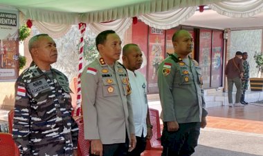 Polres-Sikka-dan-Bulog-Hadirkan-Pasar-Murah,-Ringankan-Beban-Pangan-Masyarakat
