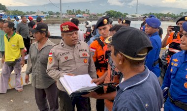 Polres-Sikka-Polda-NTT-Perketat-Pengamanan-Pelabuhan-L-Say-Maumere,-Patroli-Rutin-Digelar