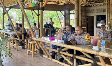 Arus-Balik-Memuncak,-Kapolri-Dorong-Optimalisasi-Pengamanan-dan-Edukasi-di-Lokasi-Wisata-Dalam-Meeting-Zoom