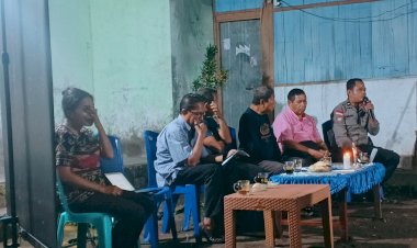 “Implementasi-KUHP-Baru,-Polsek-Lela-Polres-Sikka-Intensifkan-Sosialisasi-kepada-Masyarakat-Desa-Lela”