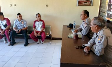 “Anev-Polsek-Nelle-Polres-Sikka:-Dari-Disiplin-Apel-hingga-Waspada-Zona-Merah-Pilkades”
