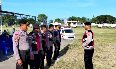 Final-Sepak-Bola-Pelajar-Sikka-Berlangsung-Meriah,-Polres-Sikka-Pastikan-Situasi-Tetap-Kondusif