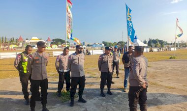 BMP-Flores-Timur-dan-Persebata-Lembata-Berbagi-Angka-1–1,-Pengamanan-Polres-Sikka-Pastikan-Pertandingan-Berlangsung-Aman-dan-Kondusif