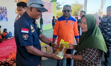 Hari-Kedua-Pemulangan-Pengungsi-Gempa-Sikka:-252-Jiwa-Tinggalkan-Posko-Gelora-Samador,-1.035-Jiwa-Masih-Bertahan