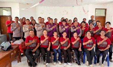 Gempa-Menyisakan-Trauma,-Polri-Hadir-Menguatkan-Guru-dan-600-Siswa-SMPN-1-Maumere