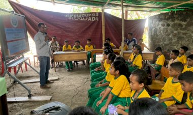 Dari-Pelabuhan-hingga-Sekolah,-Satresnarkoba-Polres-Sikka-Perketat-Pengawasan-dan-Perkuat-Benteng-Pencegahan-Narkoba