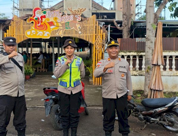 Awali 2026 dengan Rasa Aman, Polres Sikka Polda NTT Kawal Ketat Ibadah Tahun Baru di Puluhan Gereja