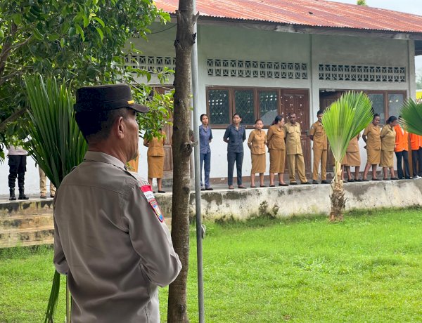 “Polres Sikka Polda NTT Edukasi Pelajar SMKS Tawa Tana, Bijak Bermedsos dan Tolak Bullying”