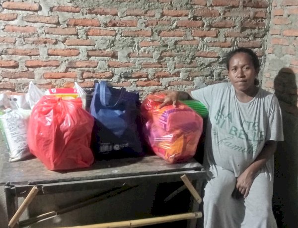 Sentuhan Kemanusiaan: Polwan Polres Sikka Polda NTT Ringankan Beban Ibu Hamil di Tengah Kesulitan
