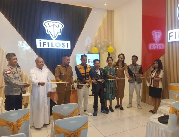 “Patroli Humanis Polsek Alok Polres Sikka Warnai Aktivitas Kota Maumere, Grand Opening Toko Filosi Berlangsung Meriah.”