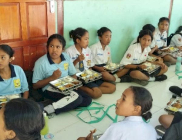 “MBG Sikka Berjalan Serentak, 43 Ribu Lebih Porsi Mengalir ke Sekolah dan Posyandu”