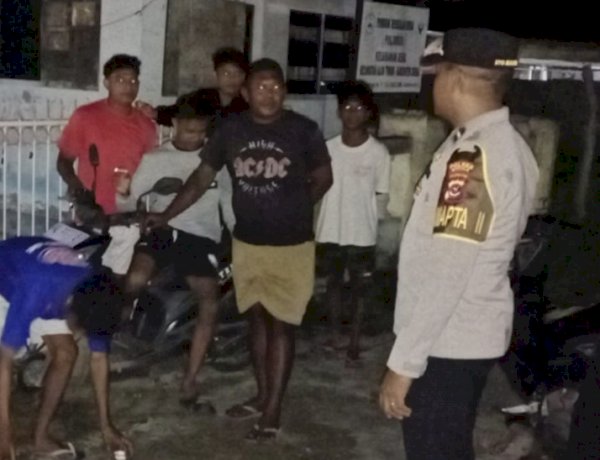 Respon Cepat Aduan Warga dan Cegah Balap Liar, Polres Sikka Sapu Malam Lewat Patroli Presisi Berperisai Cahaya