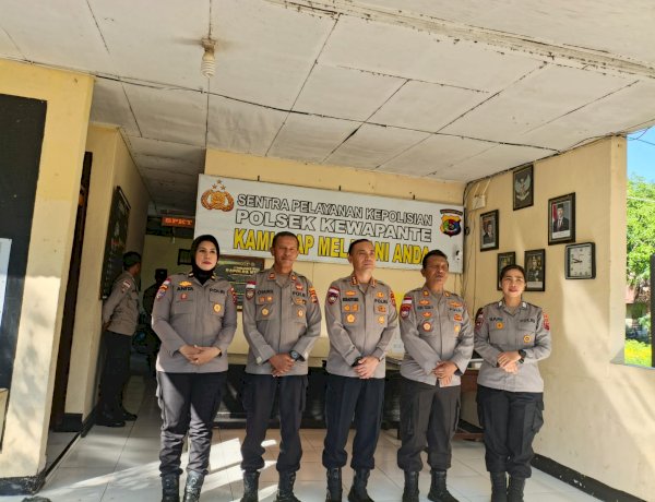 “Dari Kewapante Sikka, Dir Binmas Polda NTT Kirim Pesan Tegas: Polisi Harus Hadir dan Menyentuh Warga”