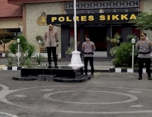 Profesionalisme dan Soliditas Jadi Penekanan Kapolres Sikka pada Apel Pagi dan Jam Pimpinan