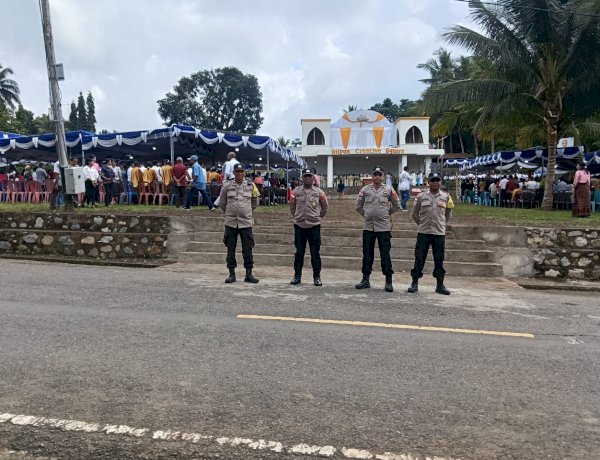 Kawal 1.500 Umat dalam Pesta Perak Imamat RD. Wilfrid Valiance, Polsek Paga Polres Sikka Pastikan Perayaan Iman Berlangsung Aman dan Khidmat