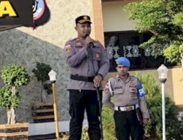 Wakapolres Sikka Beri Pesan Tegas: Profesionalisme, Soliditas, dan Semangat Belajar Jadi Kunci Pengabdian Dalam Apel Pagi Jam Pimpinan