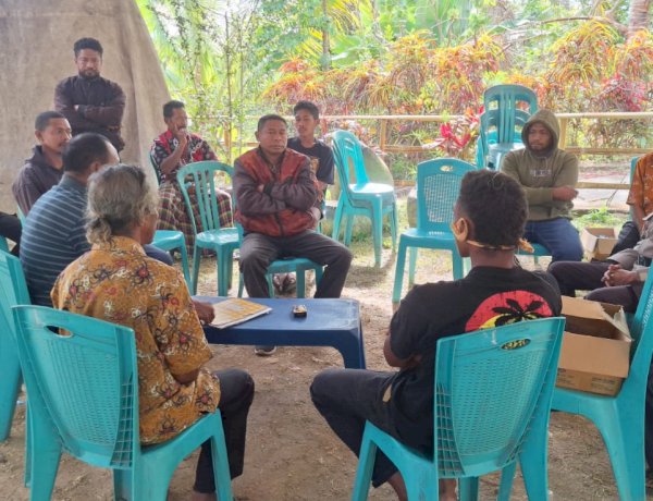 Bara Konflik di Dusun Maget Dipadamkan, Polsek Kewapante Polres Sikka dan Tokoh Adat Berhasil Satukan Kedua Belah Pihak
