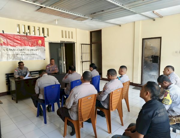Pahami Perubahan Regulasi, Personel Polsek Alok Dibekali Penyuluhan Hukum oleh Polres Sikka