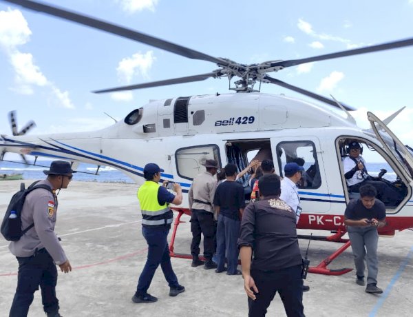 “Dua Korban Gempa Palue Dievakuasi via Helikopter, Polres Sikka Bergerak Cepat Selamatkan Warga di Tengah Keterbatasan Akses”