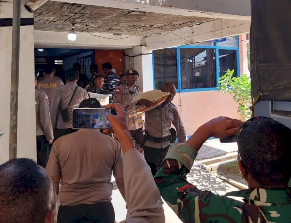 “Logistik Terus Bergerak, Sikka Percepat Penyaluran Bantuan untuk Warga Terdampak Gempa”