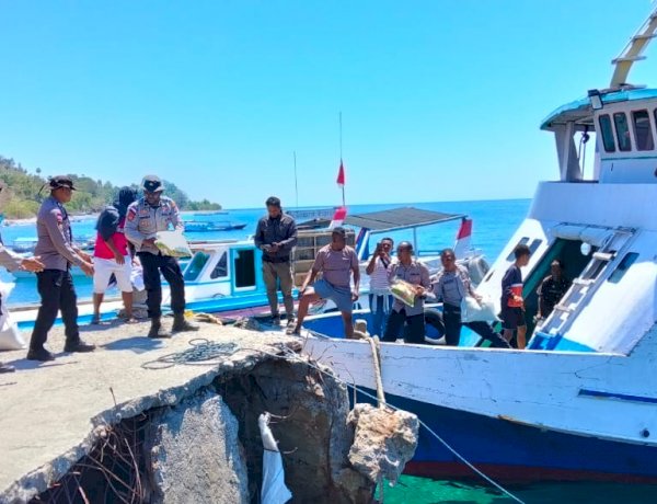 Kawal Bantuan Korban Gempa, Polres Sikka Pastikan 1.583 Logistik Tiba Aman di Posko Palue