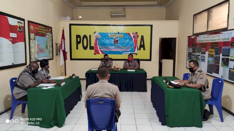 Polres Sikka Laksanakan Sidang Disiplin Terhadap 2 Personilnya