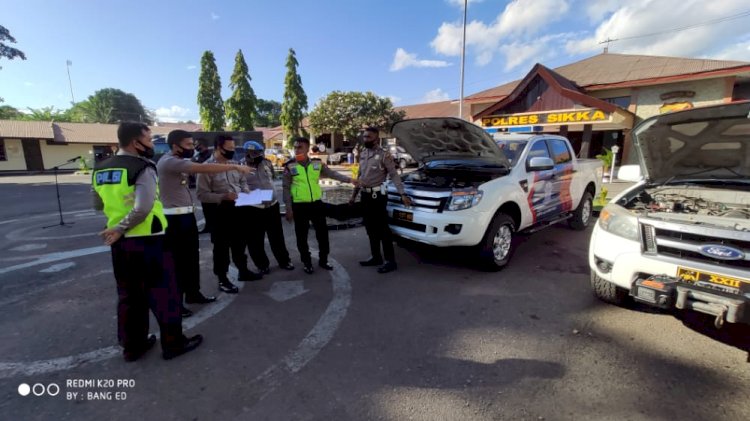 Wakapolres Sikka Lakukan Pengecekan Langsung Perawatan Ranmor Roda 2 Hingga Roda 4