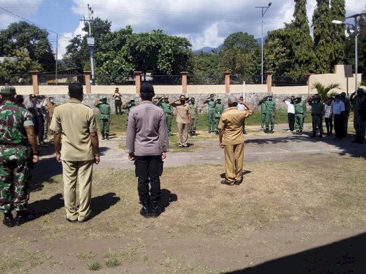 Kapolsek Waigete Hadiri Apel Siaga Dalam Rangka Penanggulangan Karhutla Di Wilayah Kec. Waigete