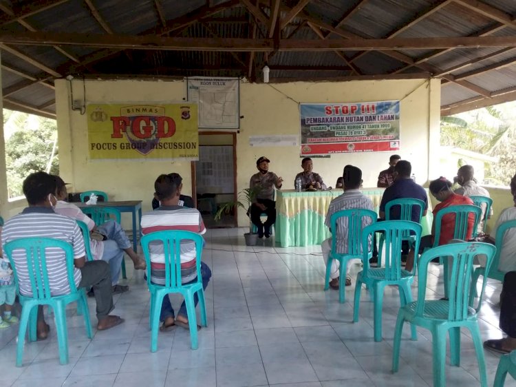 Kasat Binmas Sosialisasikan Karhutla Kepada Masyarakat Kec. Waigete