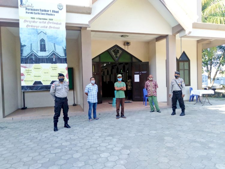 Personil Polsek Paga Lakukan Patroli Dan Pengamanan Ibadah Di Gereja-Gereja Di Wilkum Polsek Paga