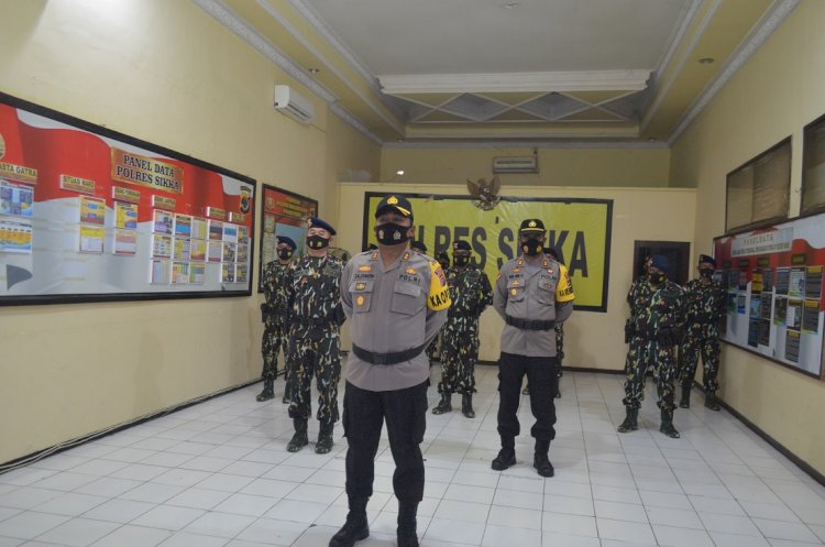Kapolres Sikka Bersama Personil Brimob Batalyon B Pelopor Maumere Ikuti Upacara Peresmian Dan Pengukuhan Pembentukan Batalyon C Pelopor Satuan Brimob Polda NTT Secara Virtual