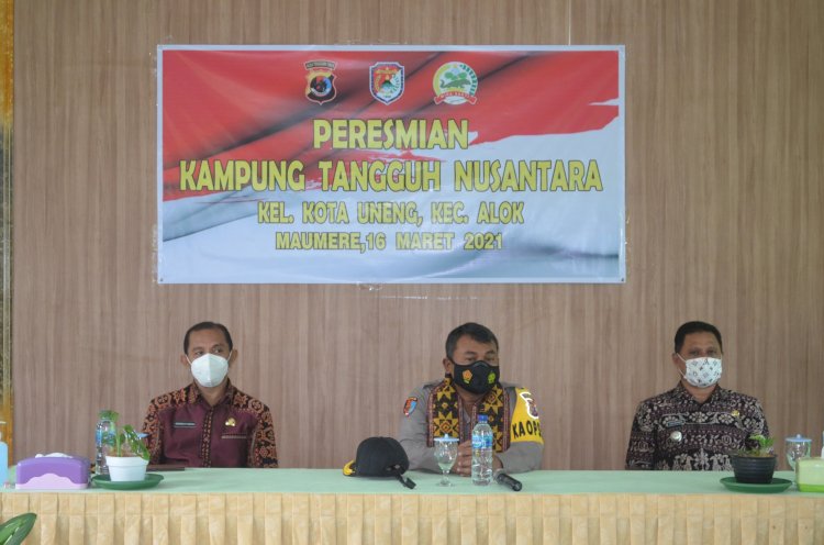 Resmikan Kampung Tangguh Kelurahan Kota Uneng, Kapolres Sikka Dukung Penuh PPKM Skala Mikro