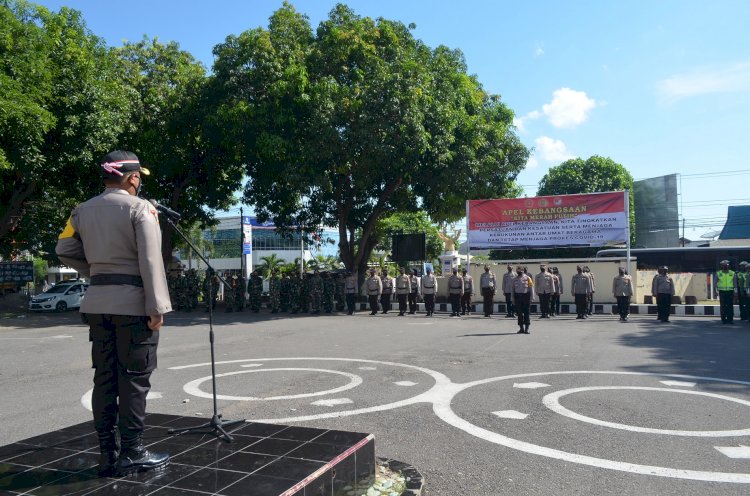 Kapolres Sikka Pimpin Apel Kebangsaan 'Kita Merah Putih'