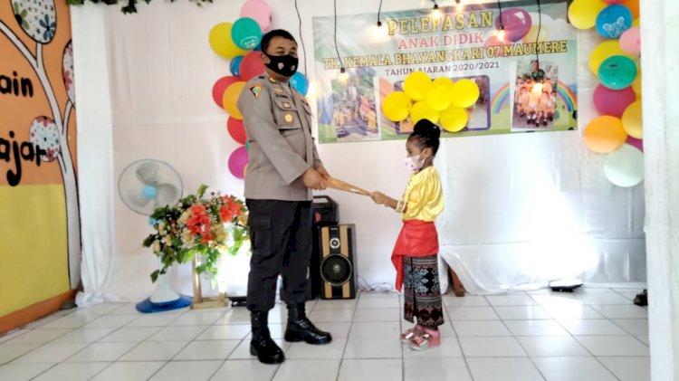 TK Kemala Bhayangkari 07 Maumere Gelar Acara kegiatan Pelepasan dan Perpisahan kepada Siswa-wi TK