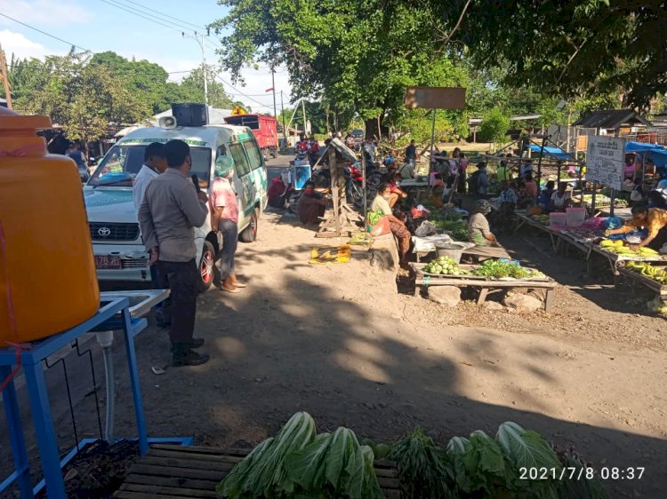 Kapolsek Waigete Turun Langsung Himbau Masyarakat Patuhi Prokes